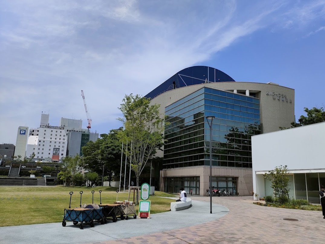 岡山市立幸町図書館