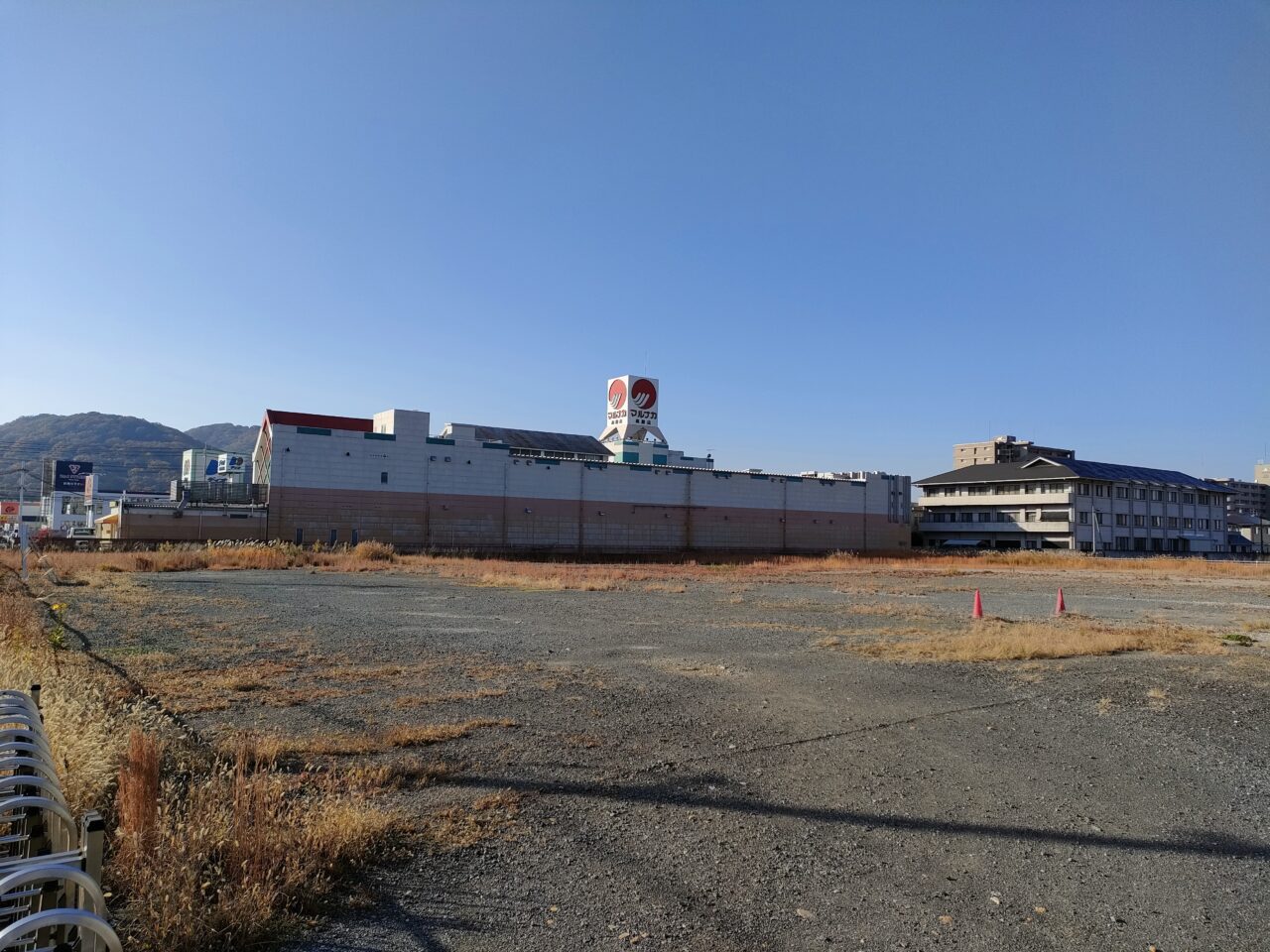 旧岡山運輸支局庁舎・職員宿舎跡地