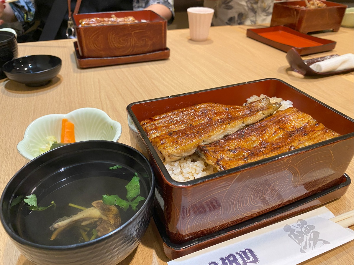 うなぎの八沢川　松重