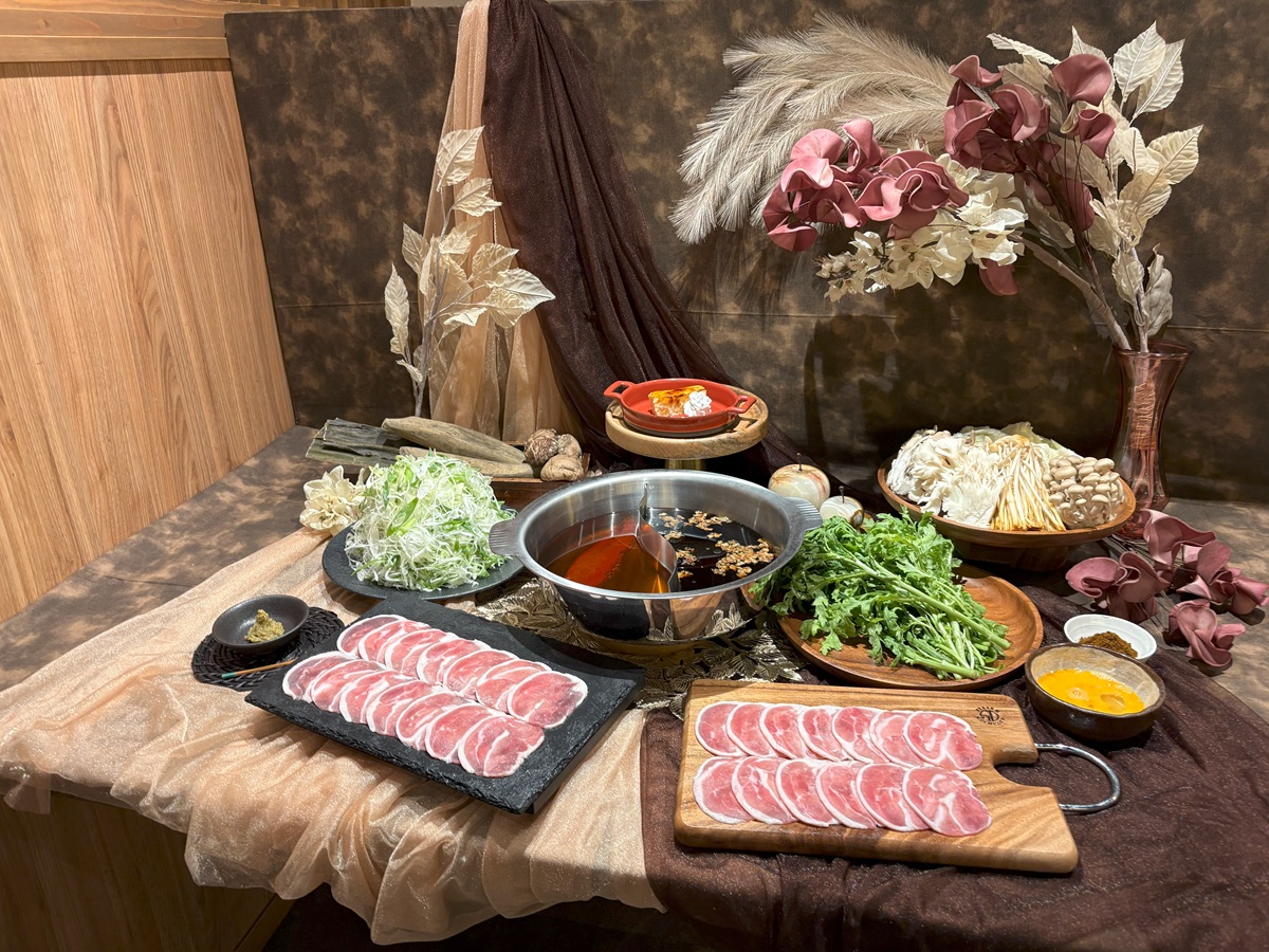 しゃぶしゃぶ温野菜秋の「鴨しゃぶ」