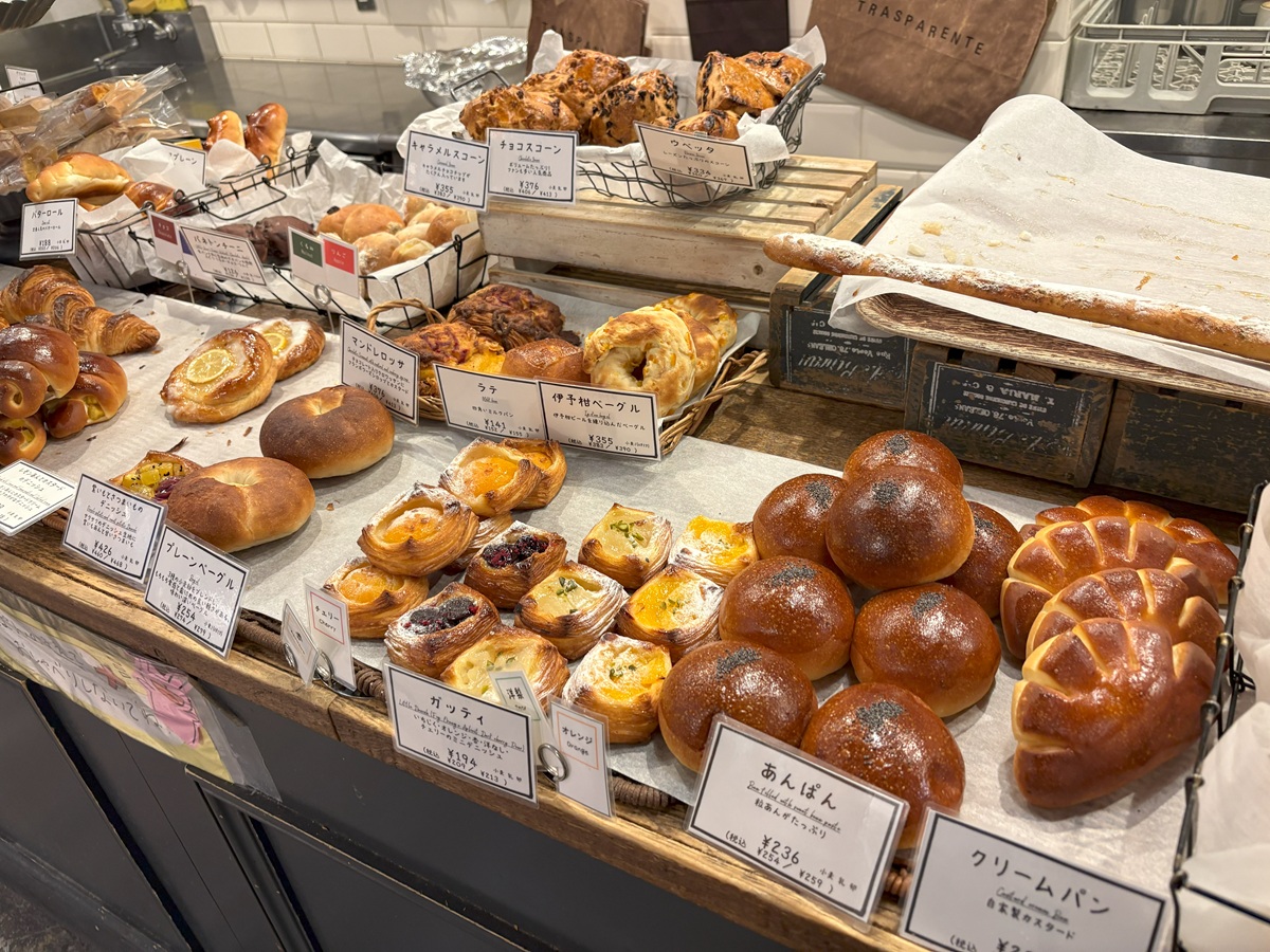 フルーツを使ったミニデニッシュ