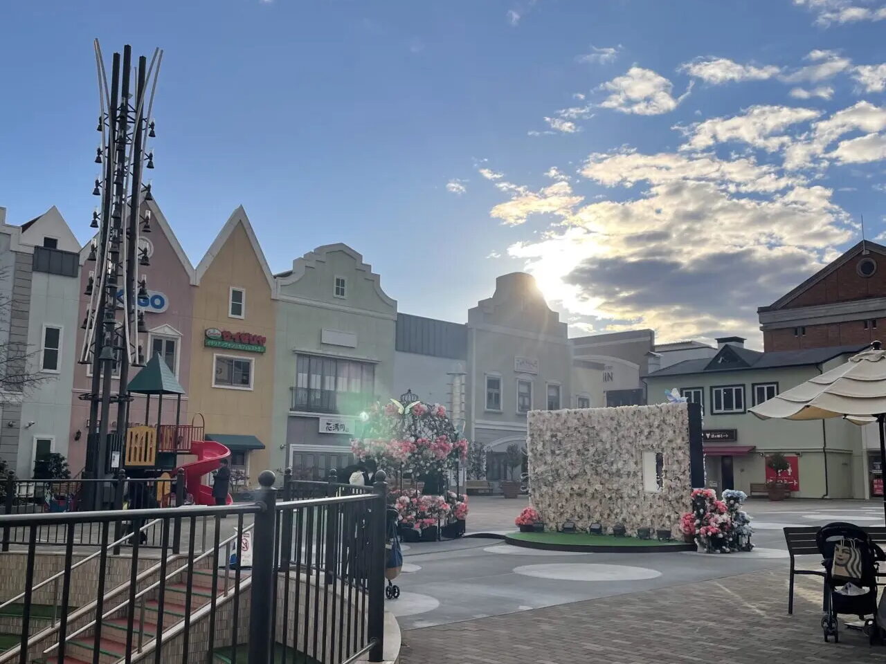 グンゼタウンセンターつかしん カリヨンガーデン