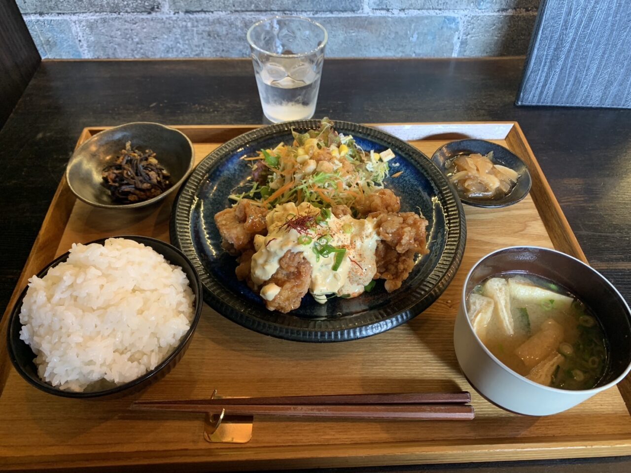 食結びao 食事