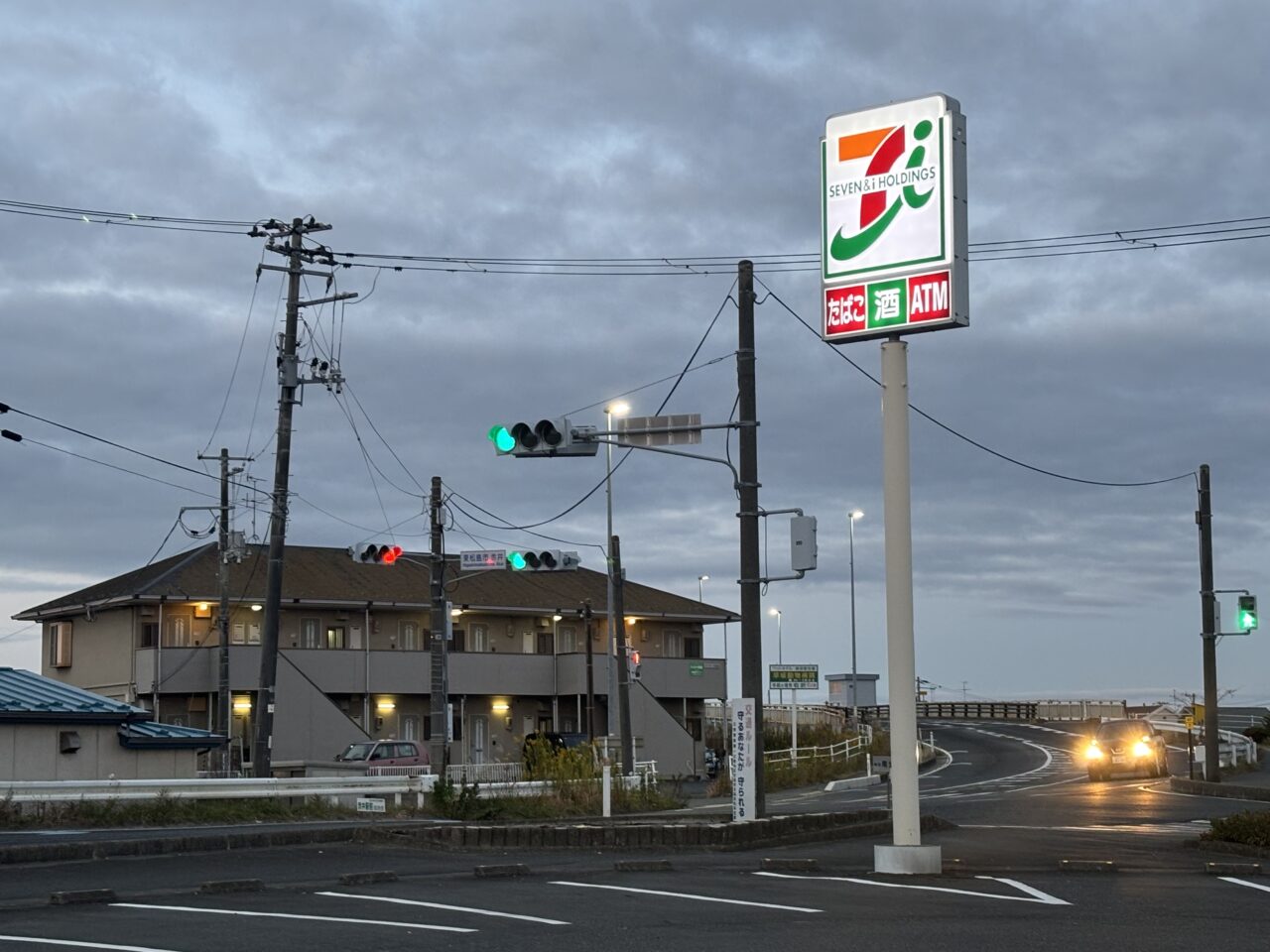 セブンイレブン赤井川前店