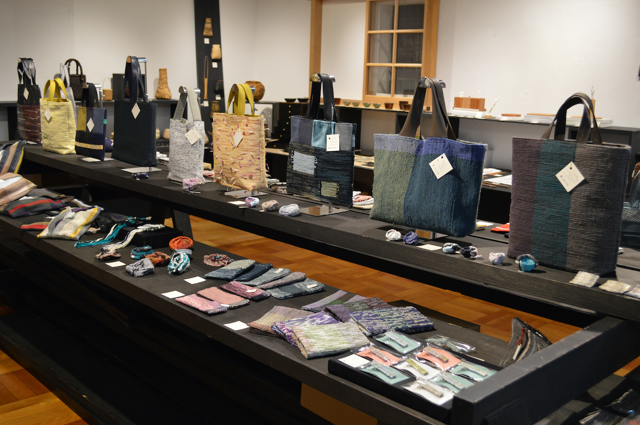 冬に花咲く工芸展