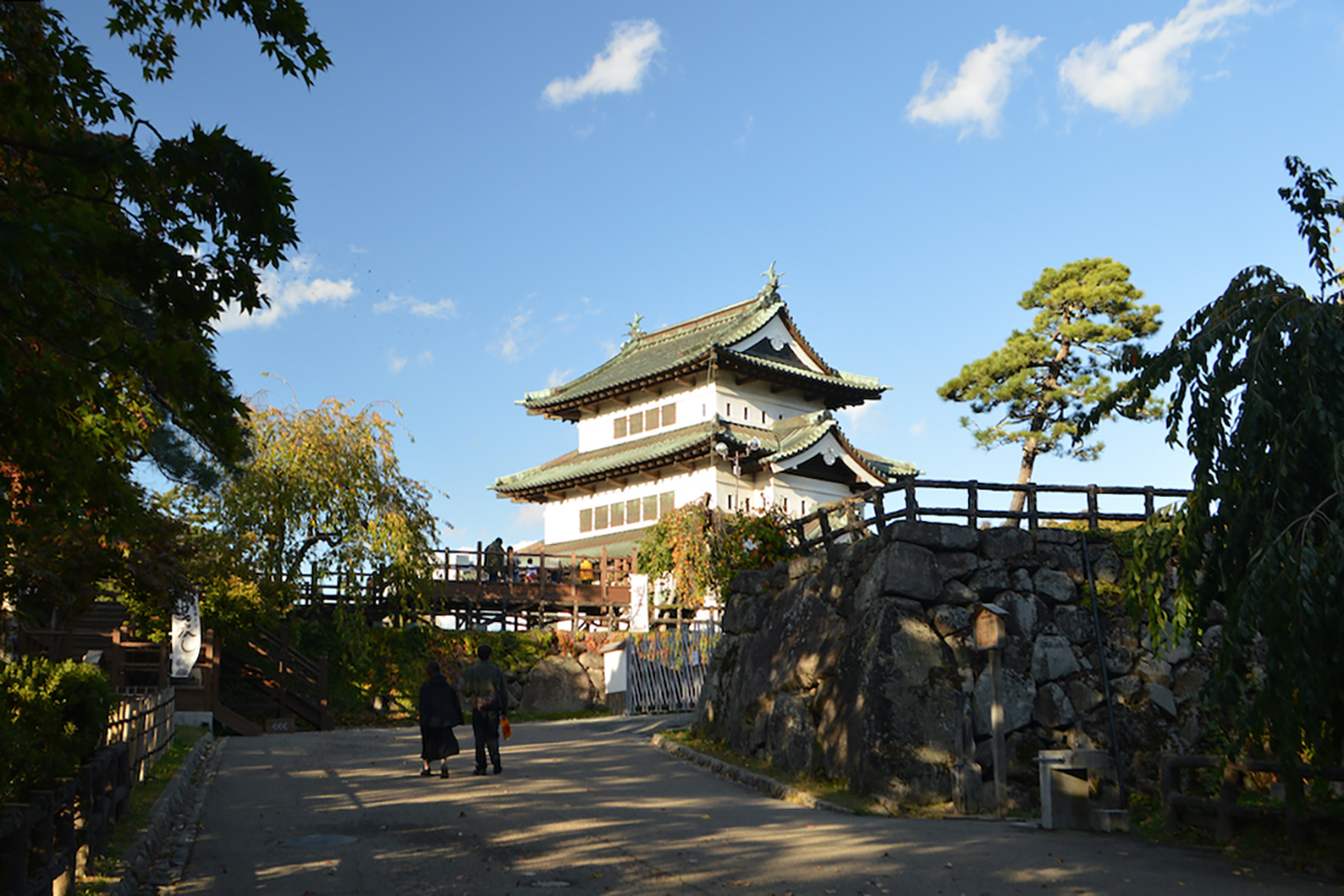 弘前城菊と紅葉まつり