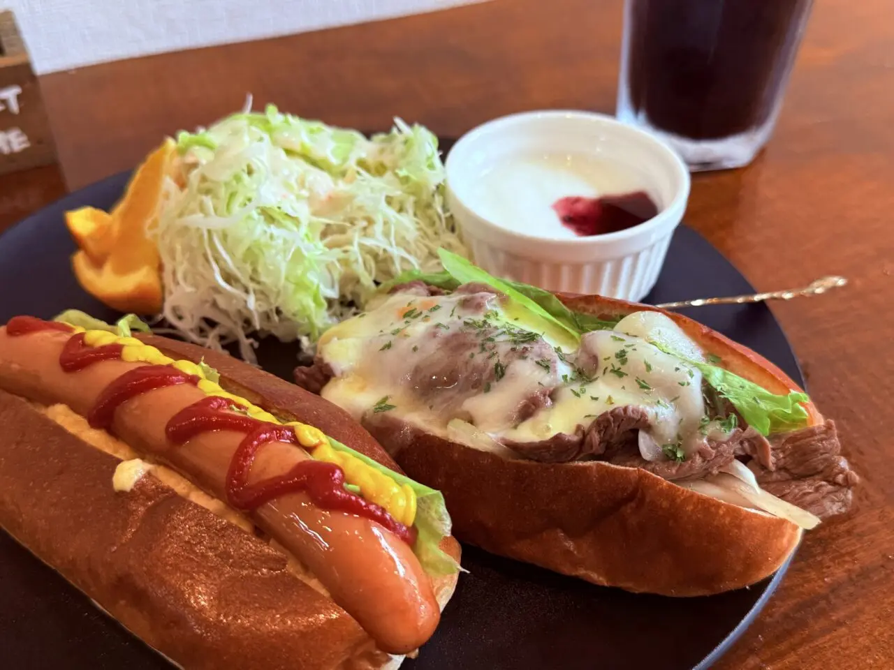 2026年9月27日に高知市大膳町にオープンした「Cafe NonamE」のモーニングBセット