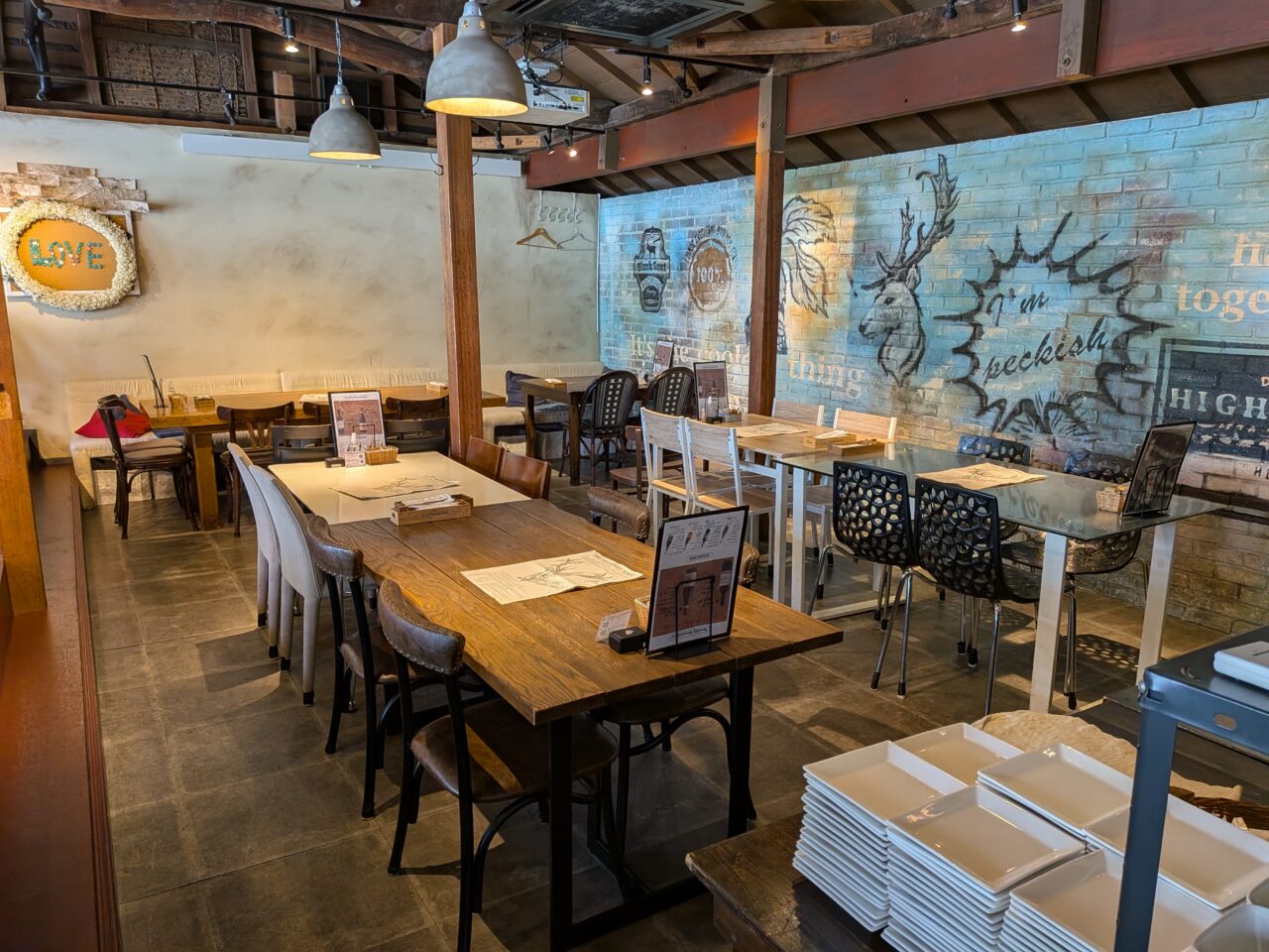 マルベリーデリカテッセン＆カフェ