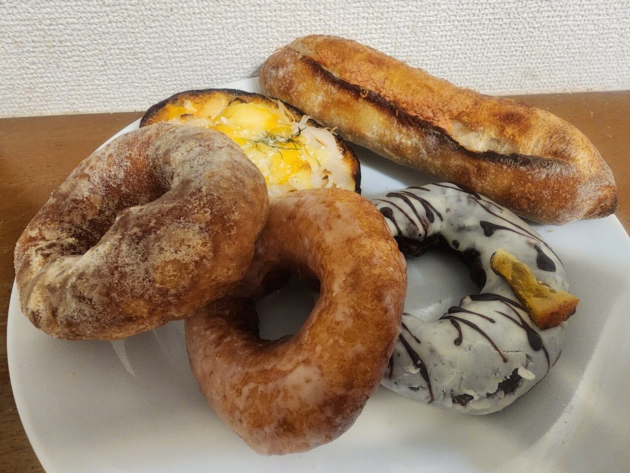 CAFE AND BAKERY Merry Calm