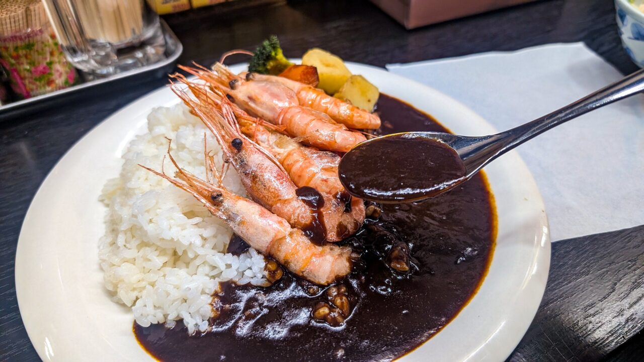 田中商店の甘えびカレー