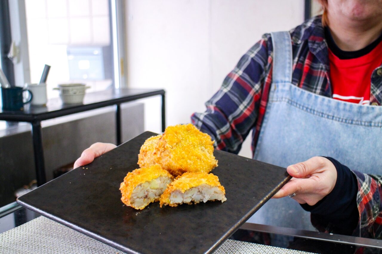 たこカラッとのコロッケ