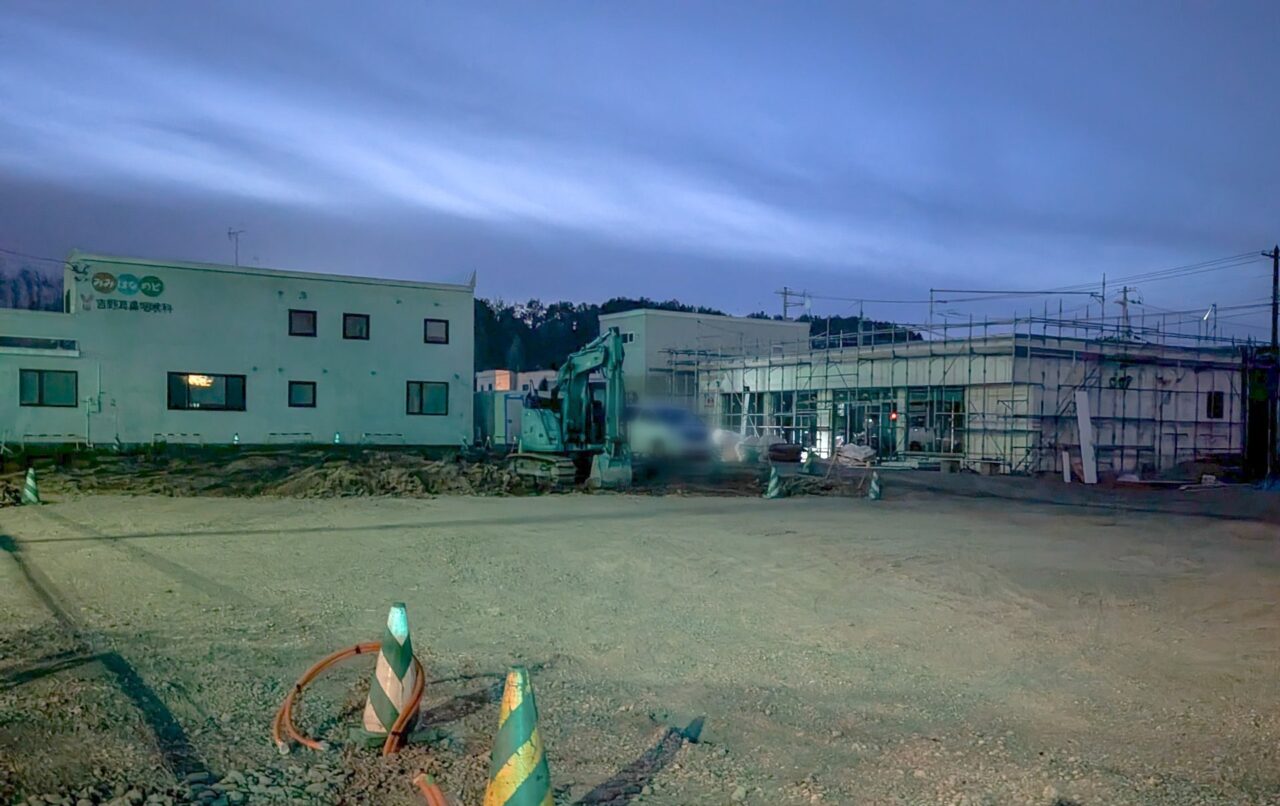 末広環状線沿いの新築工事