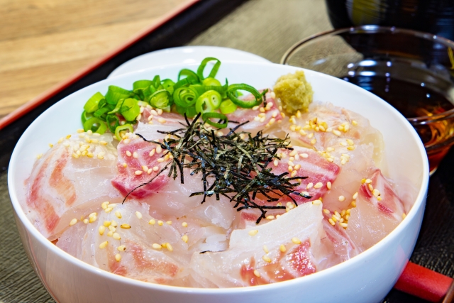 海鮮丼
