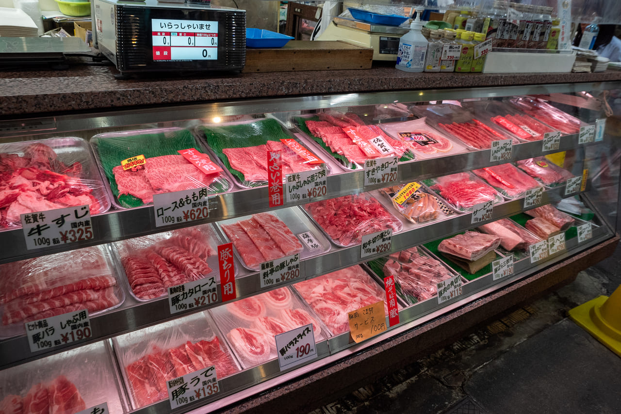 鶴橋駅近くの精肉店「肉の牛竹」