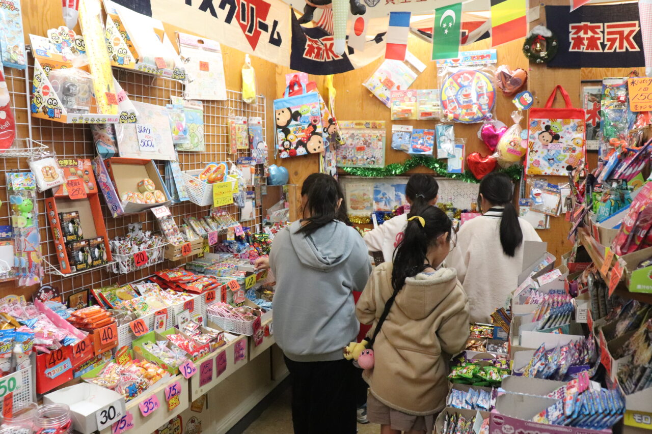 駄菓子屋