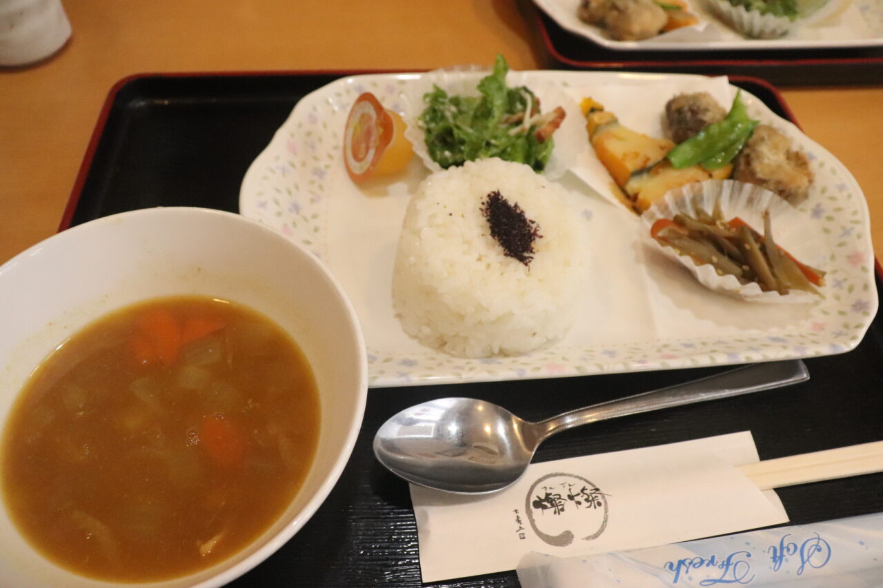 こども食堂