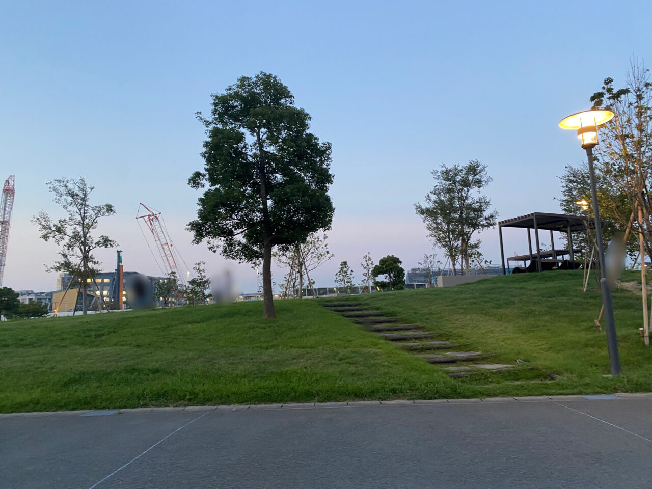 若葉3丁目公園