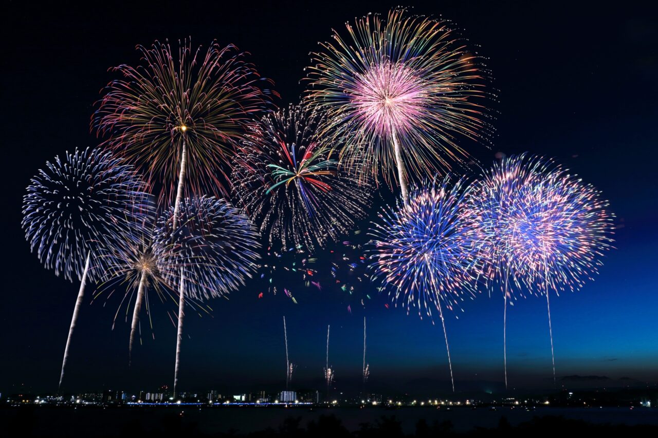 打ち上げ花火のイメージ