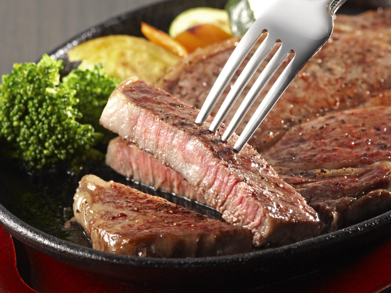 ステーキの丼幸手店で埼玉県民の日限定ドリンクバーサービス