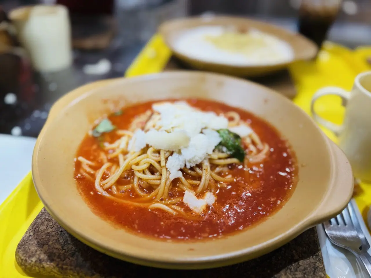 モラージュ菖蒲にオープンする土鍋生パスタのパルメナーラ