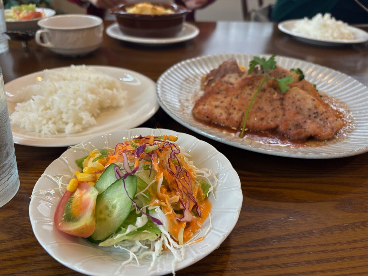 食酒空間 コスモス グリル料理ランチ
