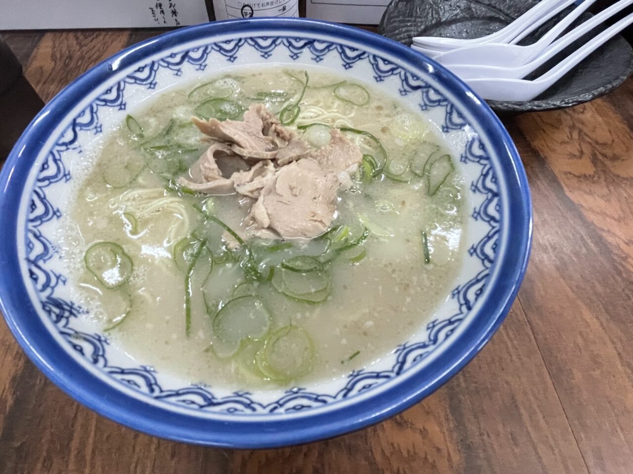 ラーメンMOYORIの長浜ラーメン