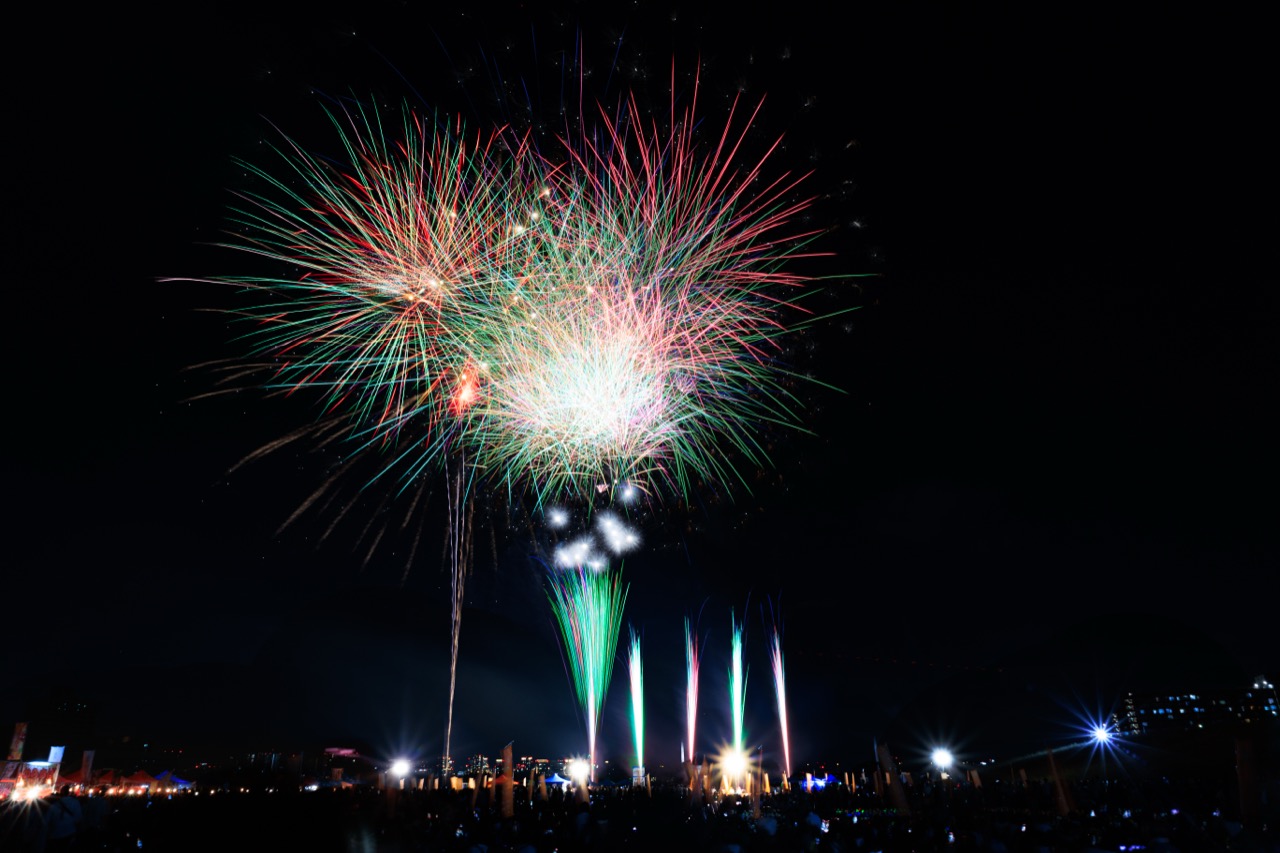 照らせ！ひがよど祭り2024の花火