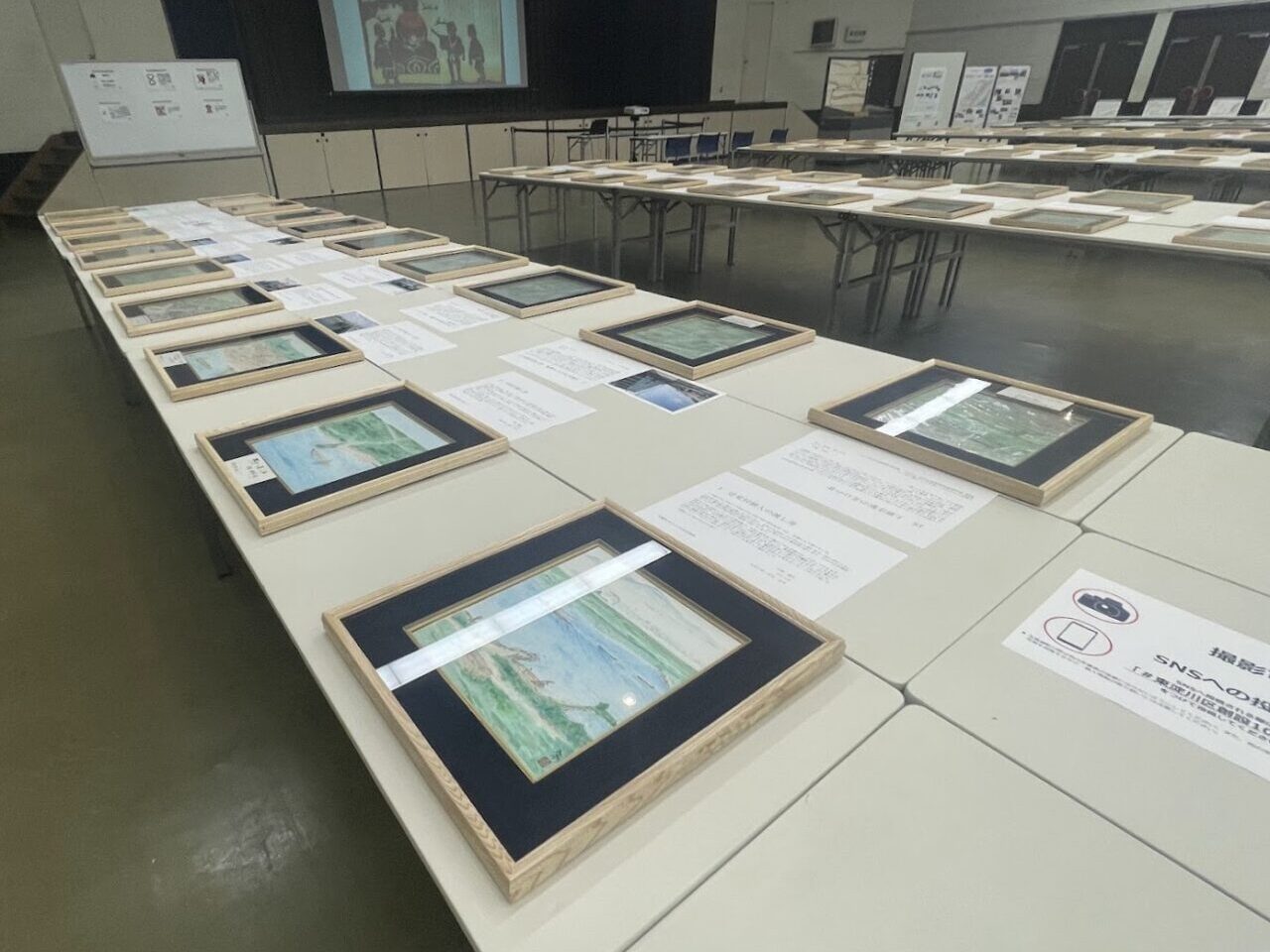 東淀川色紙絵展の会場の様子