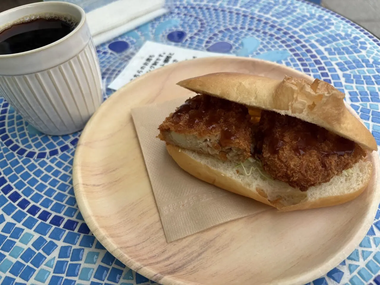 ふわこっぺ東淀川店のコロッケこっぺとコーヒー