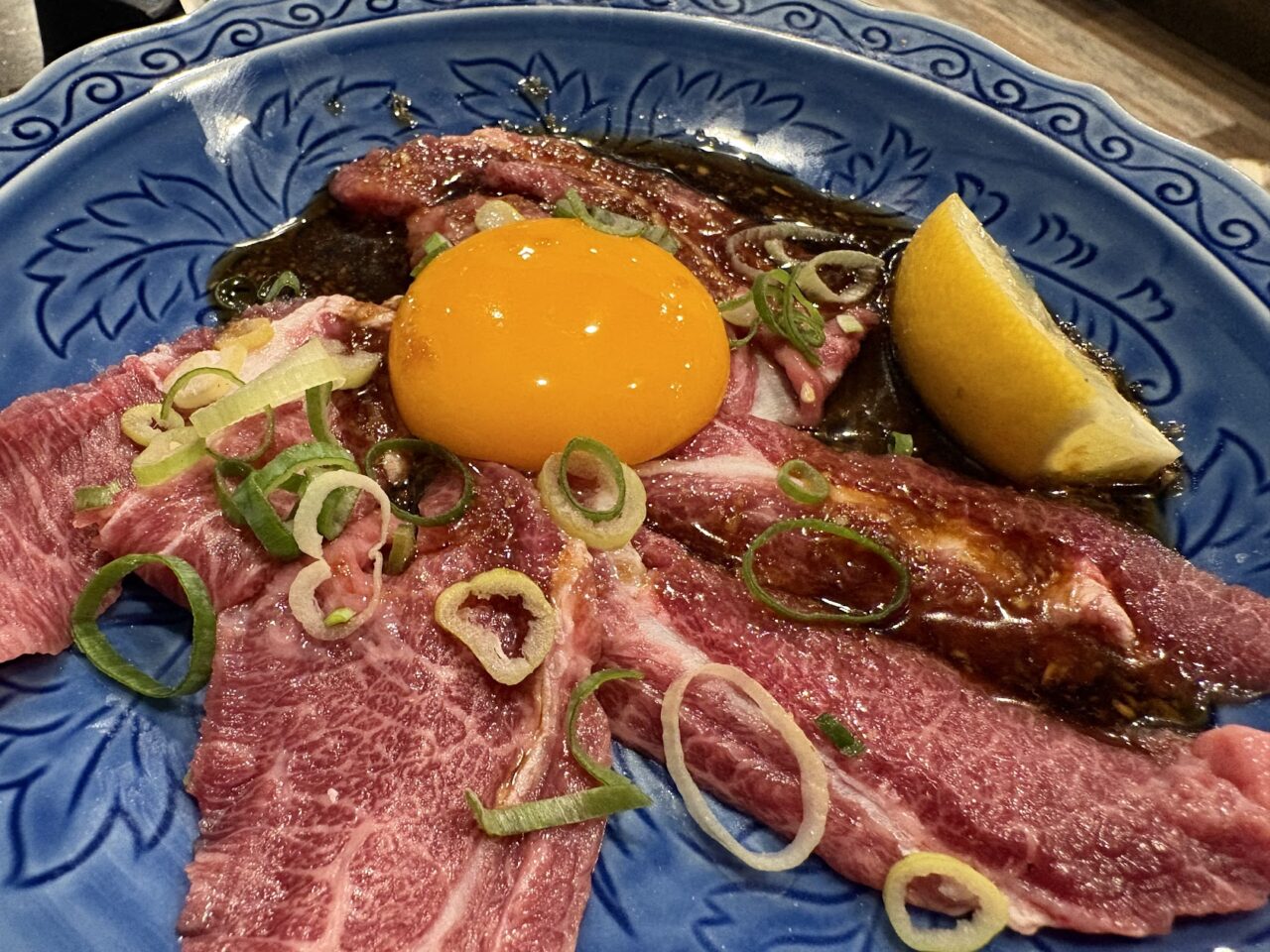 焼肉瑞園の炙りユッケ