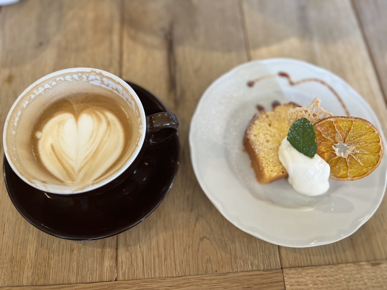 フロントのカフェ」