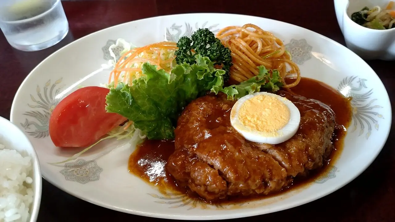 和風グリル飛鳥　ハンバーグセット　おかず