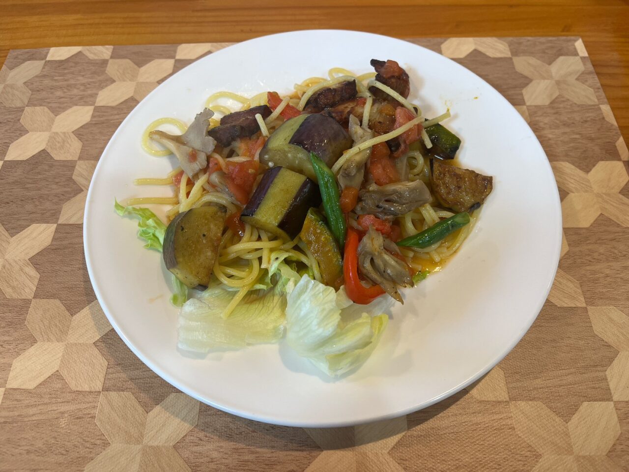 ベーコンと季節野菜塩味