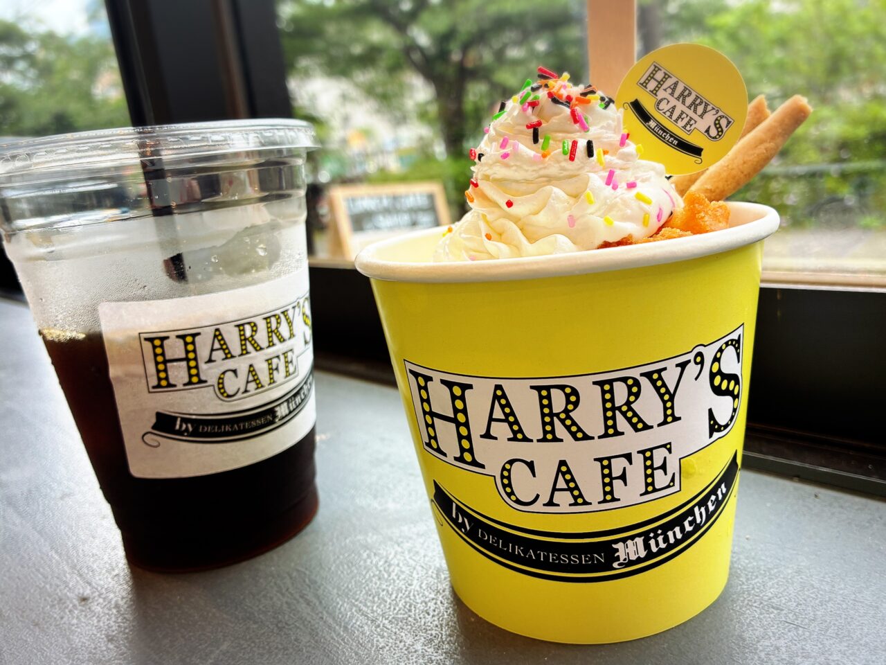HARRY'S CAFE