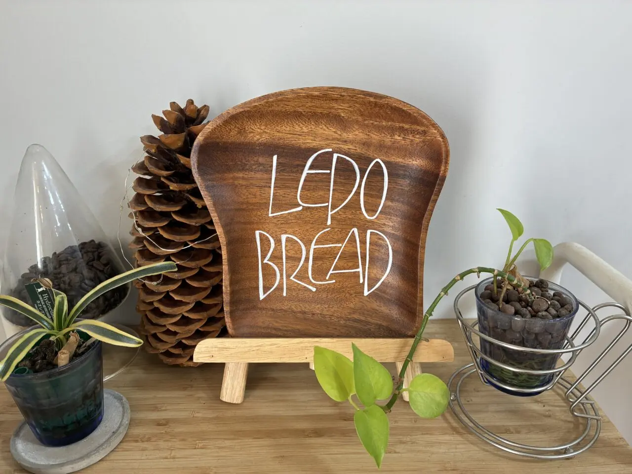 LEPO BREAD