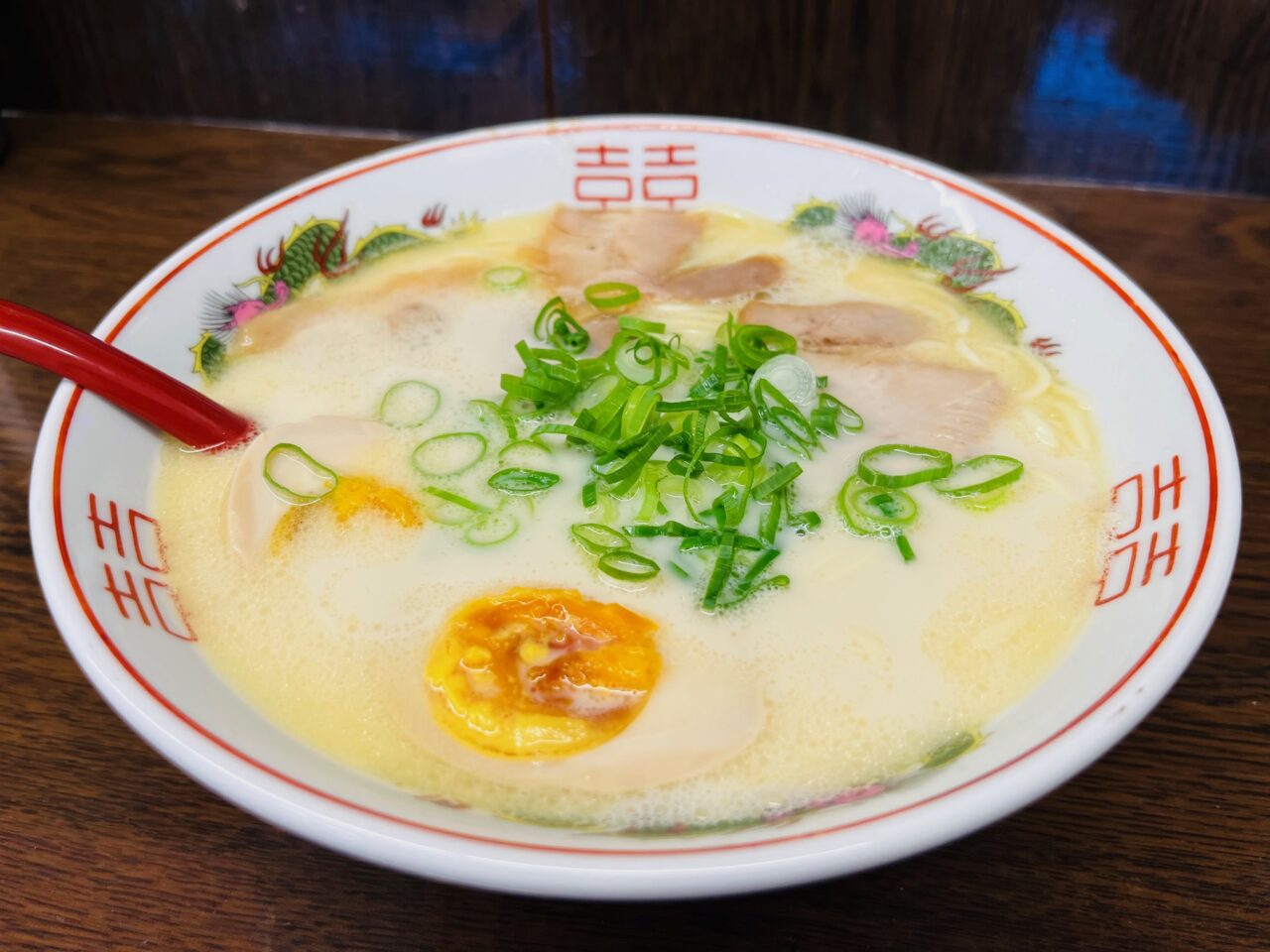 2025年3月13日に大牟田にオープンした六ちゃんラーメン