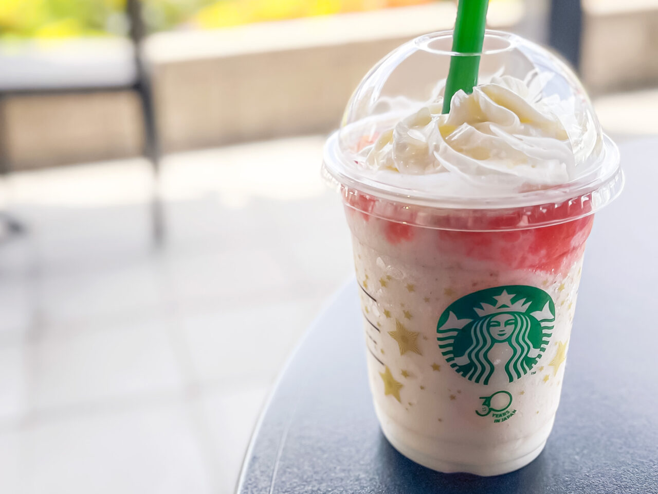 所沢けやき台店【THE フラペチーノ® of フルーツーオン-トップーヨーグルト with クラッシュ ナッツ】