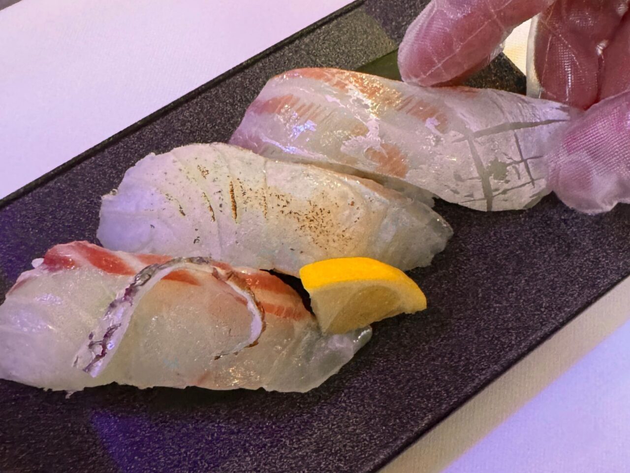 【今治市】「来島海峡すし水軍」880円でブランド鯛五貫! 20周年大感謝祭初陣が4月まで