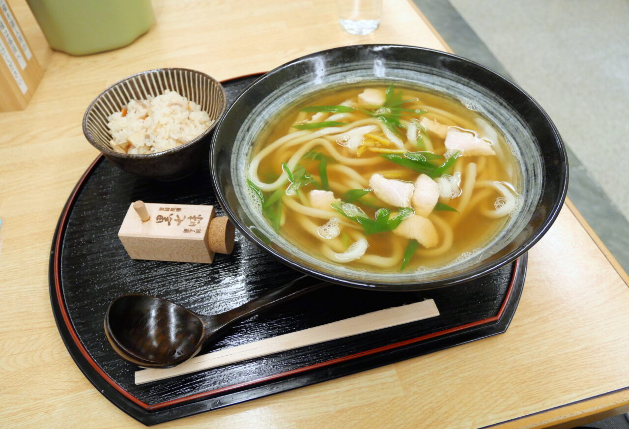 日替わりうどんの定食