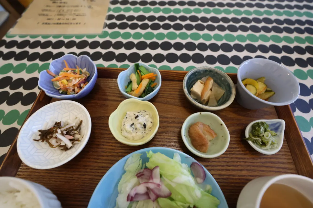 ミズタマ食堂小鉢