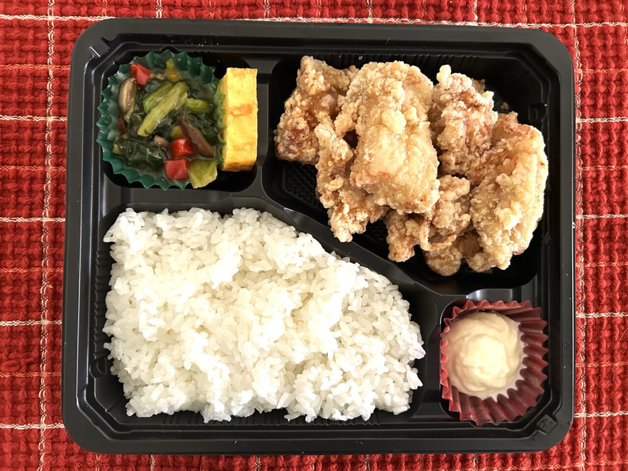 薩摩川内市フラサク弁当の唐揚げ弁当