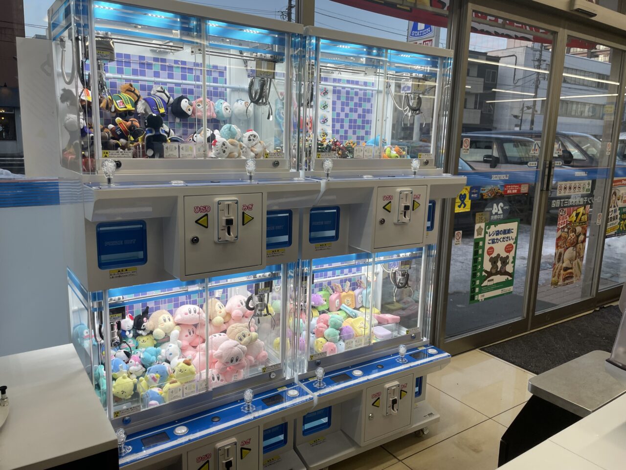 出入口近くのクレーンゲーム