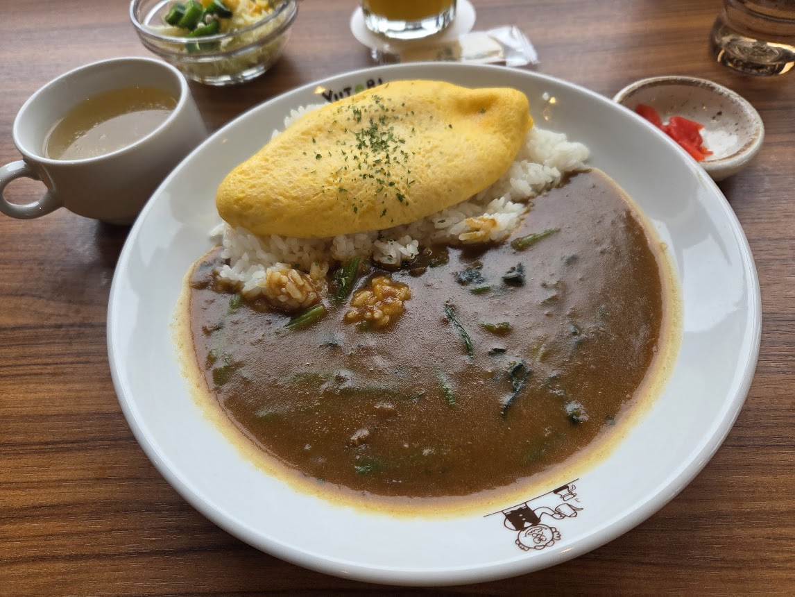 ユトリ珈琲店オムカレー