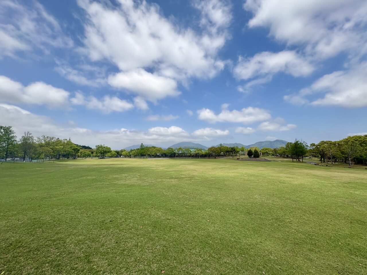 宗像ユリックス　芝生広場