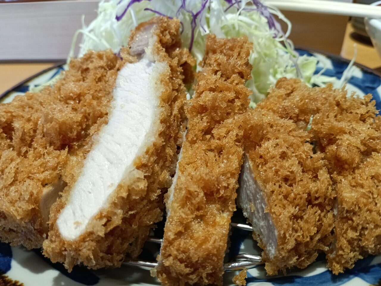 2025年とんかつよし平本庄店開店