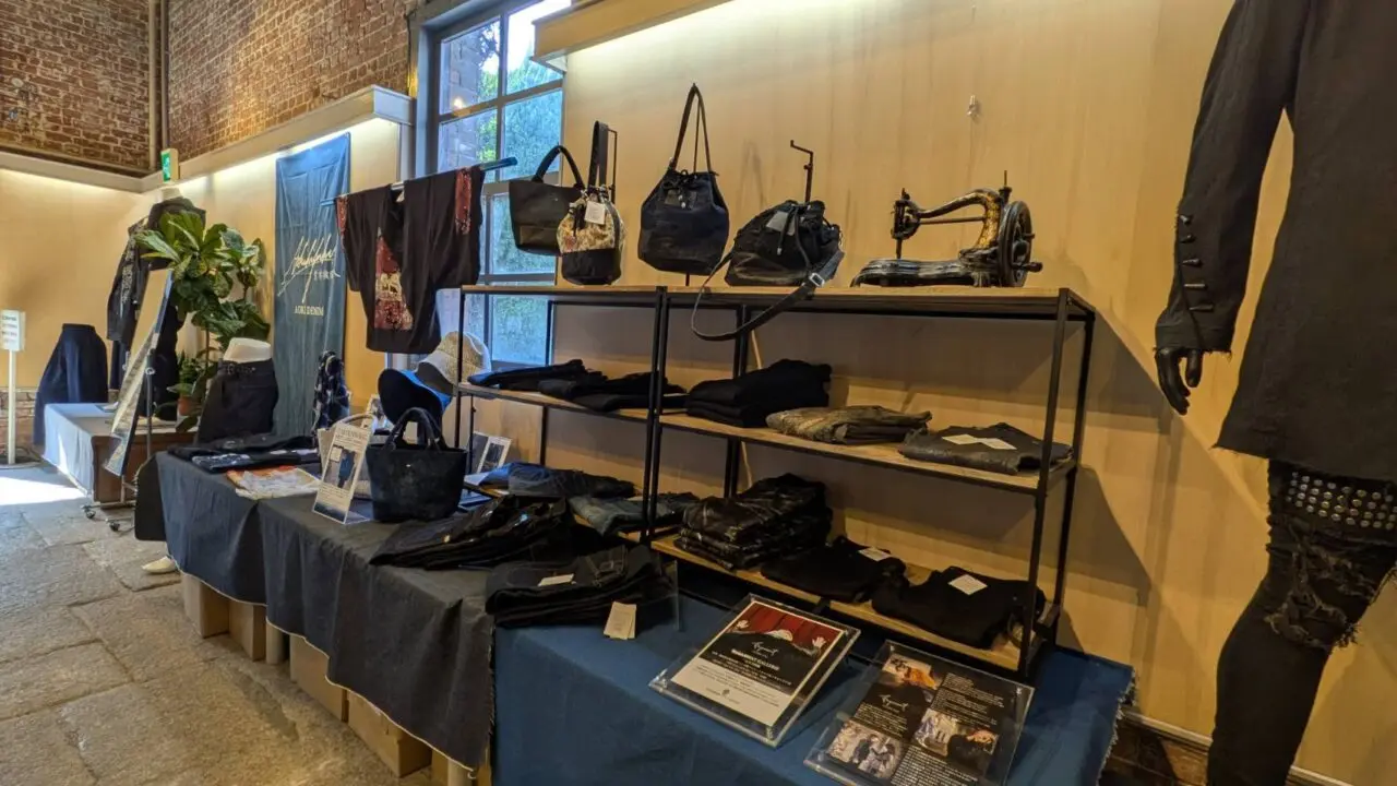 アイビー学館で開催中のitohen