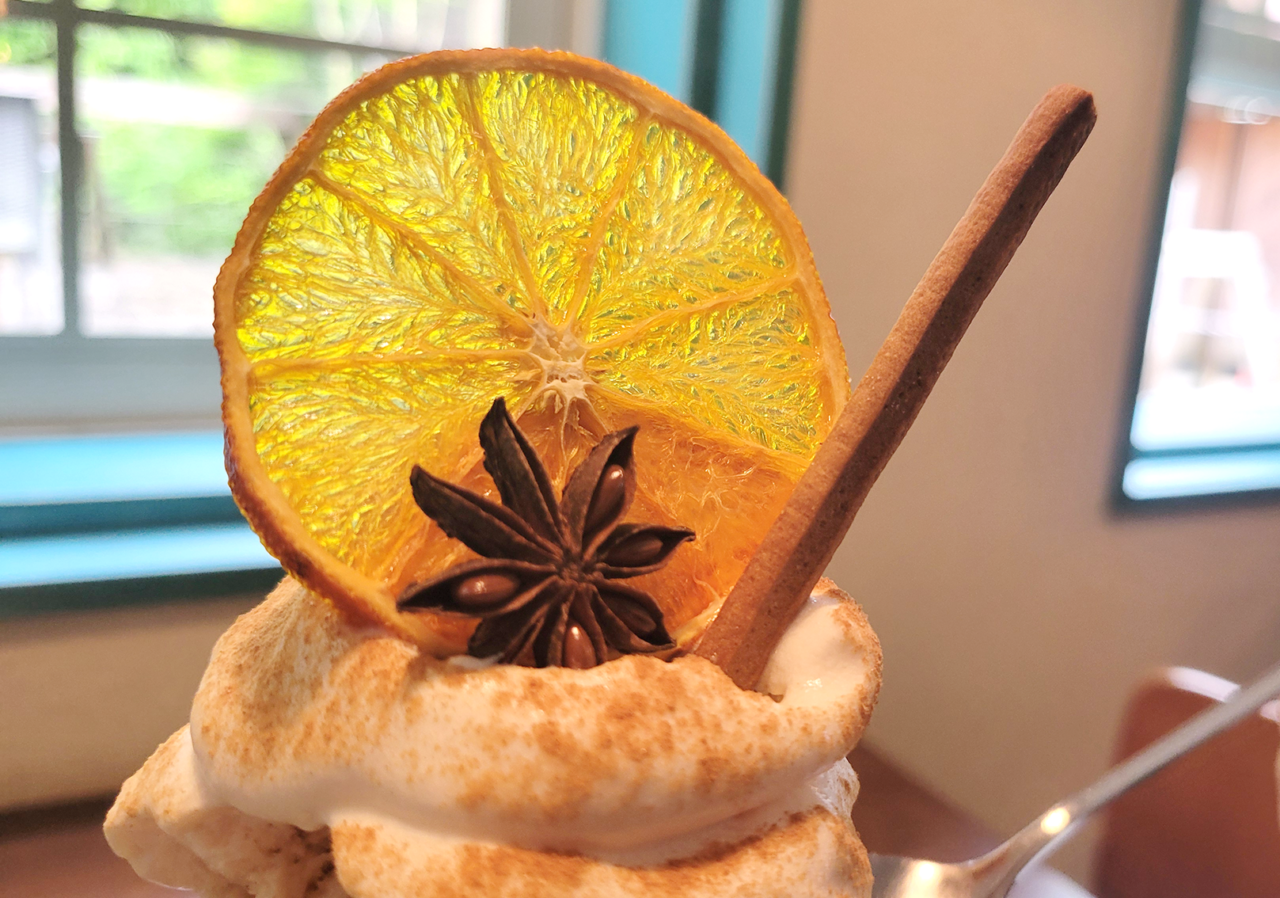 カフェくらがり