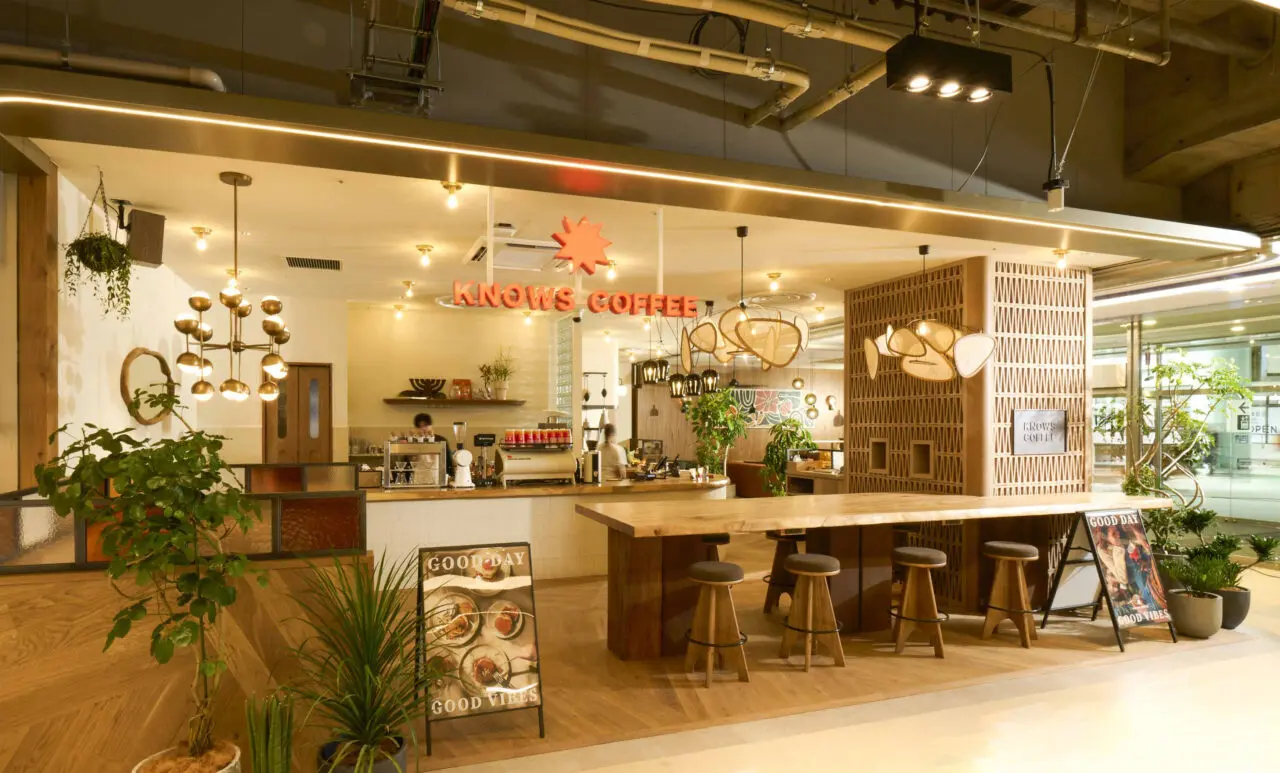 越谷イオンレイクタウンにコナズコーヒーの新業態KNOWS COFFEEがオープン予定、２号店、ハワイアンカフェ