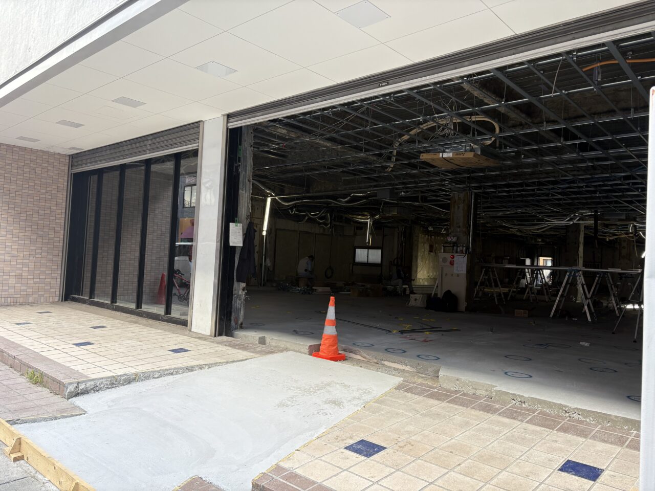 まいばすけっと獨協大学前駅東店　オープン予定地