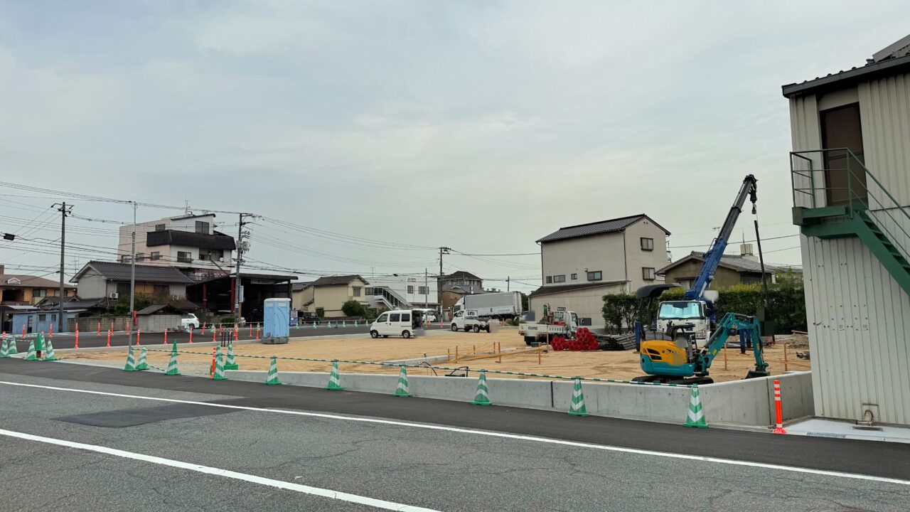 セブンイレブン 福山曙町1丁目店